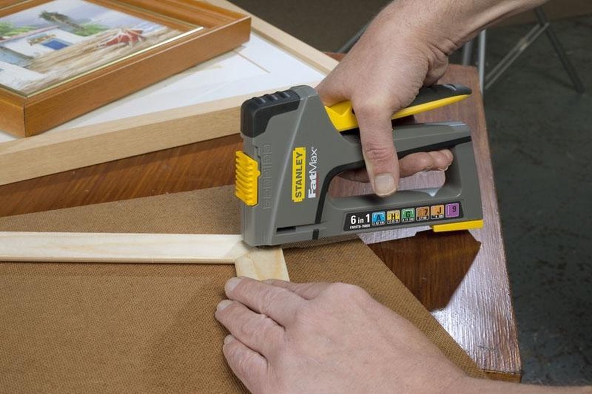 Beste veelzijdige handtacker Stanley Beste veelzijdige handtacker Stanley